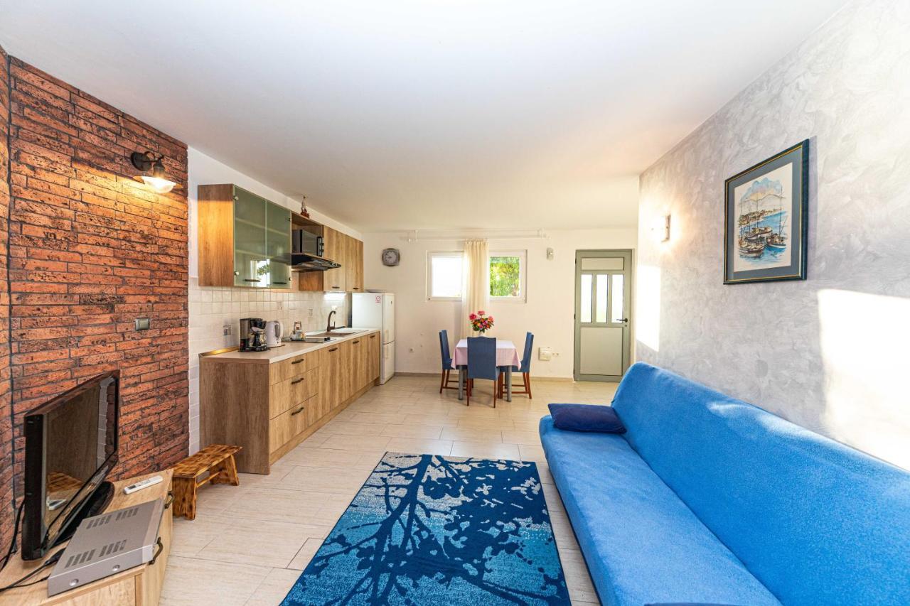 Rajcic Apartments Rogoznica  Exteriör bild