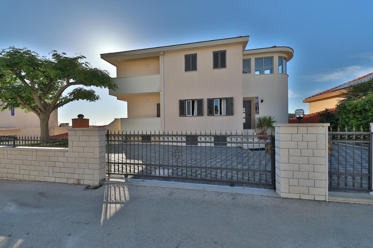 Rajcic Apartments Rogoznica  Exteriör bild
