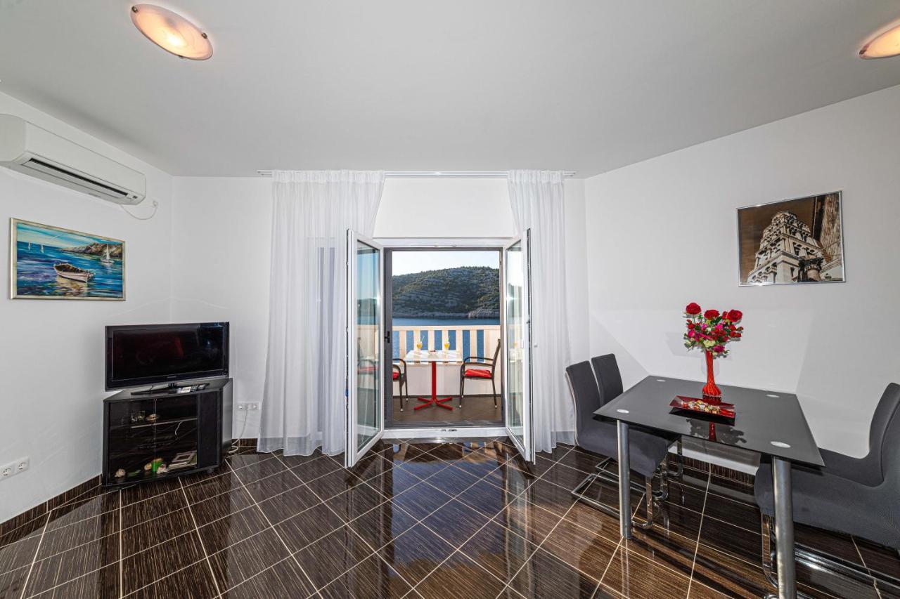 Rajcic Apartments Rogoznica  Exteriör bild